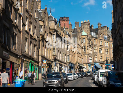 Blick auf die Altstadt Cockburn Street in der Altstadt von Edinburgh, Schottland, Großbritannien Stockfoto