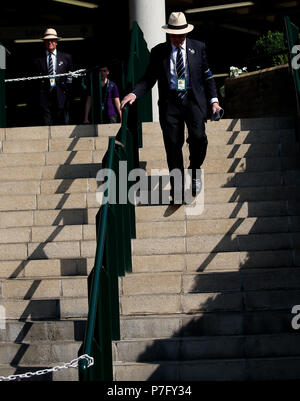 WIMBLEDON STEWARD, die Wimbledon Championships 2018, die Wimbledon Championships 2018 DIE ALL ENGLAND TENNIS CLUB, 2018 Stockfoto