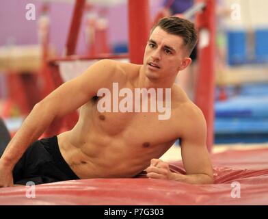 Basildon, Großbritannien. 6. Juli 2018. Max Whitlock. Glasgow 2018 Gymnastik Botschafter. South Essex Turnverein. Basildon. Essex. UK. 06.07.2018. Credit: Sport in Bildern/Alamy leben Nachrichten Stockfoto