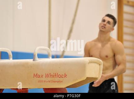 Basildon, Großbritannien. 6. Juli 2018. Max Whitlock. Glasgow 2018 Gymnastik Botschafter. South Essex Turnverein. Basildon. Essex. UK. 06.07.2018. Credit: Sport in Bildern/Alamy leben Nachrichten Stockfoto