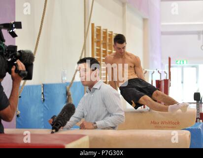 Basildon, Großbritannien. 6. Juli 2018. Max Whitlock. Glasgow 2018 Gymnastik Botschafter. South Essex Turnverein. Basildon. Essex. UK. 06.07.2018. Credit: Sport in Bildern/Alamy leben Nachrichten Stockfoto