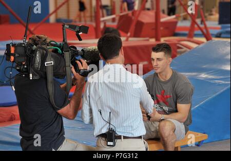 Basildon, Großbritannien. 6. Juli 2018. Max Whitlock. Glasgow 2018 Gymnastik Botschafter. South Essex Turnverein. Basildon. Essex. UK. 06.07.2018. Credit: Sport in Bildern/Alamy leben Nachrichten Stockfoto