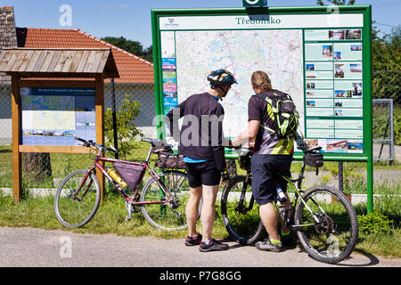 Rožmberská hospůdka, Stará Hlína, Jižní Čechy, Česká republika/Rozmberk Pub, Stara Hlina Dorf, Südböhmen, Tschechische Republik Stockfoto