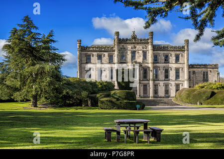 Elvaston Schloss auf dem Gelände der Burg Elvaston Country Park, Derby, Derbyshire, England, UK. Stockfoto