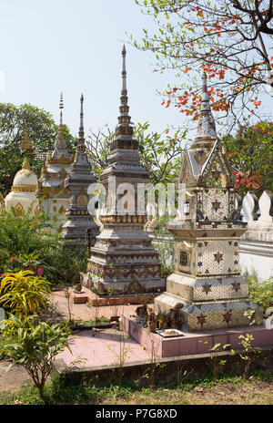 Friedhof in Wat Si Saket, Vientiane, Laos, Asien. Stockfoto