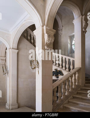 Architrave und Geländer Treppe im 18. Jahrhundert Schlösser, St Remy de Provence. Stockfoto