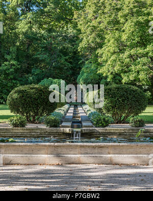 Garten des 18. Jahrhunderts Schlösser in St. Remy-de-Provence Stockfoto