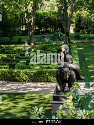 Garten des 18. Jahrhunderts Schlösser in St. Remy-de-Provence Stockfoto