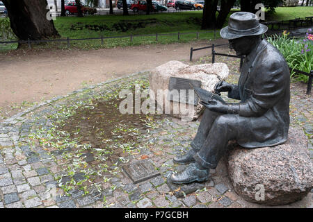 Ein Denkmal für eine Polnische Landschaft Maler Jan Korcz in Gorzów Wielkopolski, Woiwodschaft Lebus, Polen. Stockfoto