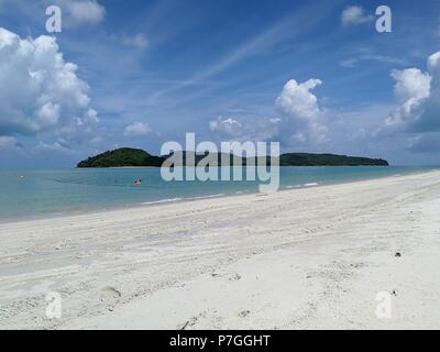 Schöne Cenang Beach in Insel Langkawi, Malaysia, Asien Stockfoto