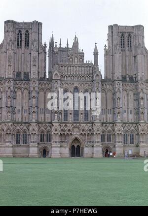 Exterieur - FACHADA ESTE 1209/50 - GOTICO INGLES. Lage: Catedral, Wells, ENGLAND. Stockfoto