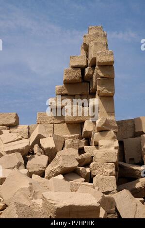 Egipto. Ramesseum. Dado Nombre al Templo funerario erigir ordenado por Ramsés II, y situado en la necrópolis de Tebas, en la Ribera occidental del río Nilo, Frente a la Ciudad de Luxor. Stockfoto