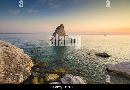 Foto von La Vela Strand, Monte Conero, Marken - Italien Stockfoto