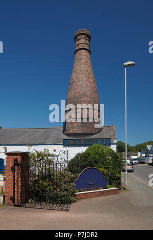 Moorcroft Pottery Visitor Centre mit Flasche Brennofen Burslem Stoke on Trent Staffordshire England Großbritannien Stockfoto