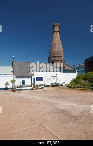 Moorcroft Pottery Visitor Centre mit Flasche Brennofen Burslem Stoke on Trent Staffordshire England Großbritannien Stockfoto