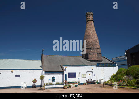 Moorcroft Pottery Visitor Centre mit Flasche Brennofen Burslem Stoke on Trent Staffordshire England Großbritannien Stockfoto