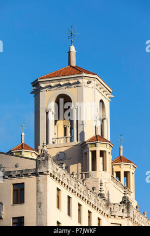 Das historische Hotel Nacional de Cuba befindet sich am MalecÃ³n in der Mitte von Vedado, Kuba Stockfoto