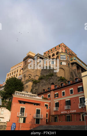 Clifftop Grand Hotels, Sorrento, Italien Stockfoto