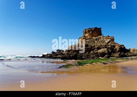 Praia da Cordoama und Praia do Castelejo am Atlantischen Ozean in der Nähe von Vila do Bispo Stockfoto