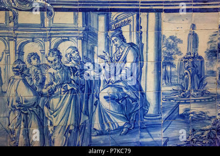 Aristoteles Lehre Studenten auf traditionellen Azulejos Fliesen, Colégio do Espírito Santo, die Alte Universität Évora Évora Évora, Portugal, Europa Stockfoto