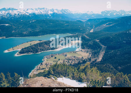 Blick vom Herzogstand in den Walchensee Stockfoto