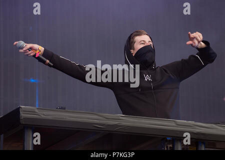 Turku, Finnland. 6. Juli 2018. Norwegische DJ Alan Walker bei Ruisrock Open Air Festival. Quelle: Stefan Crämer/Alamy leben Nachrichten Stockfoto