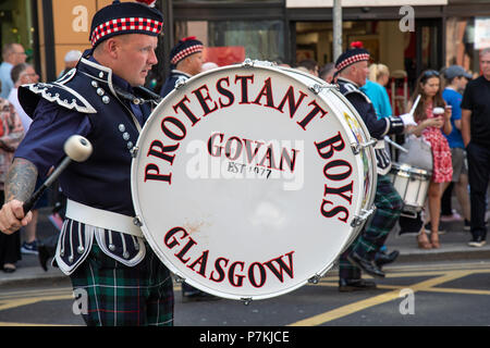 Die Orange Walk, Boyne Parade macht den Weg hinunter Jamaica Street im Stadtzentrum von Glasgow am 7. Juli 2018 Stockfoto