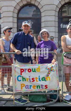 London, Großbritannien. 7. Juli 2018. Christliche Anhänger der Stolz in London Quelle: Alex Cavendish/Alamy leben Nachrichten Stockfoto