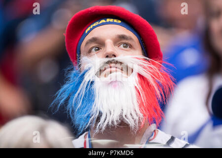 Nischni Nowgorod, Russland. 6. Juli 2018. Französische Ventilator mit Bart, Ventilator, Ventilatoren, Zuschauer, Fans, Supporter, Büste, Uruguay (uru) - Frankreich (FRA) 0:2, Viertelfinale, Spiel 57, am 06.07.2018 in Nischni Nowgorod; Fußball-WM 2018 in Russland vom 14.06. - 15.07.2018. | Verwendung der weltweiten Kredit: dpa Picture alliance/Alamy leben Nachrichten Stockfoto