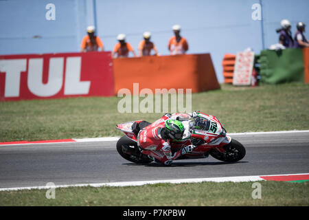 Misano, Italien. 07 Juli, 2018. Misano, Italien. 7. Juli 2018. 50 Eugene Laverty IRL Aprilia RSV 4 RF Milwaukee Aprilia während der MOTUL FIM Superbike Meisterschaft - Italienische Runde Superpole Rennen während der World Superbikes-Stromkreis PIRELLI Riviera di Rimini rund, 6. - 8. Juli 2018 in Misano, Italien. Quelle: Fabio Averna/Alamy Live News Credit: Fabio Averna/Alamy leben Nachrichten Stockfoto