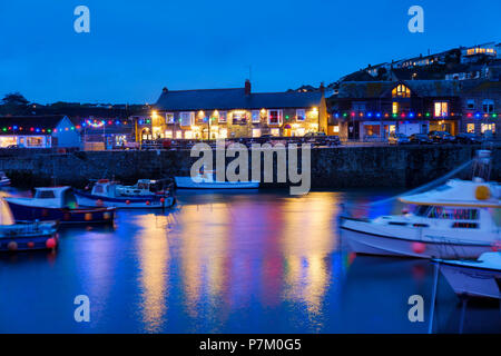 Hafen am Abend, Camborne, Cornwall, England, Großbritannien Stockfoto