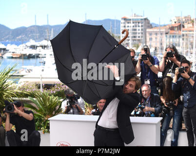 Mai 20, 2017 - Cannes, Frankreich: Ruben Ostlund nimmt am "Hauptplatz" fotoshooting während des 70. Filmfestival in Cannes. Ruben Ostlund lors du 70eme Festival de Cannes. *** Frankreich/KEINE VERKÄUFE IN DEN FRANZÖSISCHEN MEDIEN *** Stockfoto