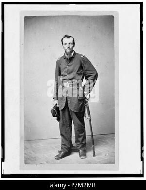 2Nd Lieutenant John G. Helmkamp, Union Officer in der 32Nd Indiana Regiment, full-length Portrait, stehend, nach vorne) - Stockfoto