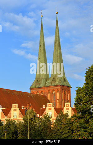 Deutschland, Berlin, St Nicolas district (Nikolaiviertel), die St. Nicholas Kirche. Stockfoto