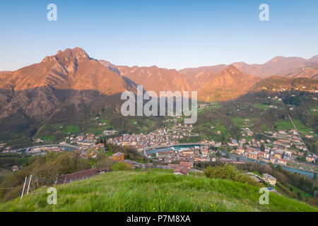 San Pellegrino und seinen Gipfel im Morgengrauen, Val Brembana, Bergamasker Alpen, Alpen, Provinz Bergamo, Italien Stockfoto