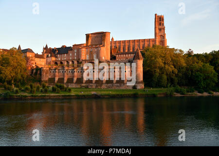 Frankreich, Tarn, Albi, die bischöfliche Stadt, als Weltkulturerbe von der UNESCO, der St. Cecile Kathedrale und der Palast Berbie, die Toulouse-Lautrec-Museum enthält Stockfoto