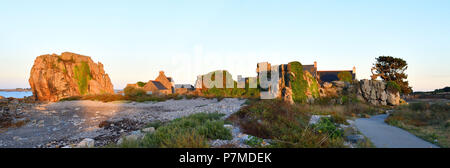 Frankreich, Cotes d'Armor, Cote d'Ajoncs, Pleubian, Pors Scaff Cove Stockfoto