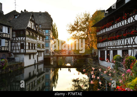 Frankreich, Bas-Rhin, Straßburg, Altstadt Weltkulturerbe der UNESCO, die Viertel Petite France mit dem Maison des Tanneurs restaurant Stockfoto