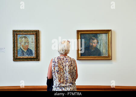 Schweiz, Basel, Museum der Bildenden Künste Kunstmuseum, Selbstbildnis mit einem japanischen Drucken von Vincent Van Gogh und Portrait des Malers Achille Franchi-Taylor von Paul Gauguin Stockfoto