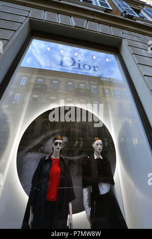 Italien, Lombardei, Mailand, Mode Viereck, Dior store in der Via Monte Napoleone Stockfoto