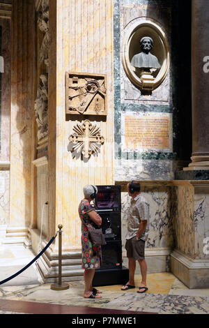 Italien, Latium, Rom, historischen Zentrum als Weltkulturerbe von der UNESCO, die Piazza della Rotonda und das Pantheon Stockfoto