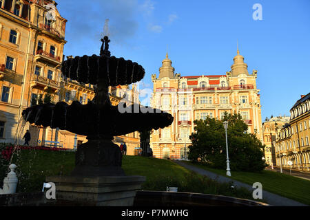 Tschechische Republik, Westböhmen, Marianske Lazne (Marienbad), thermische Stadt, Hotels auf Goethe Square, Danubius Health Spa Resort, Hvezda-Skaln ík Spa Stockfoto