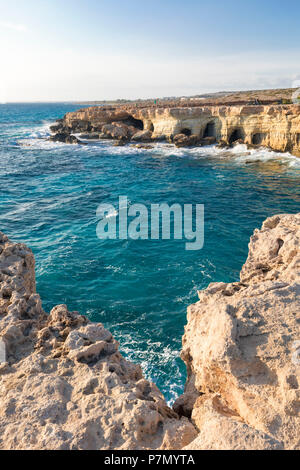 Zypern, Ayia Napa, die Grotten am Kap Greco Stockfoto