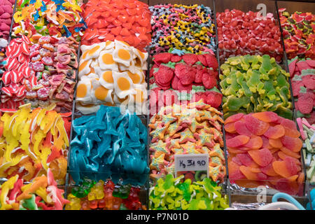 Abschaltdruck der Süßigkeiten, La Boqueria Markt, Ciudad Vieja, Barcelona, Katalonien, Spanien Stockfoto
