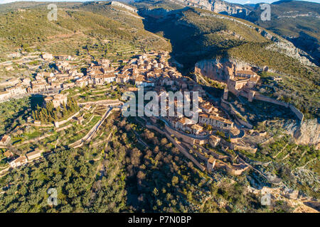 Luftaufnahme von alquezar Dorf Alquezar, Huesca, Aragón, Spanien, Europa Stockfoto