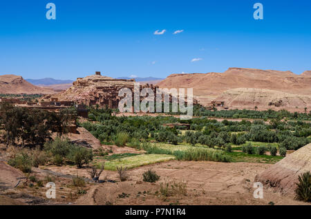 AIT BEN HADDOU, MAROKKO - ca. April 2017: Blick auf das Ksar Ait Ben Haddou Stockfoto