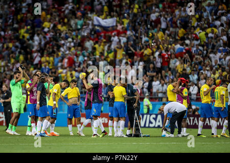 Kasan, Russland. 06. Juli 2018. Team von Brasilien nach dem Spiel zwischen Brasilien und Belgien gültig für das Viertelfinale der Fußball-Weltmeisterschaft 2018, in der Arena Kazan, Russland statt. Belgien gewinnt 2-1. Credit: Thiago Bernardes/Pacific Press/Alamy leben Nachrichten Stockfoto