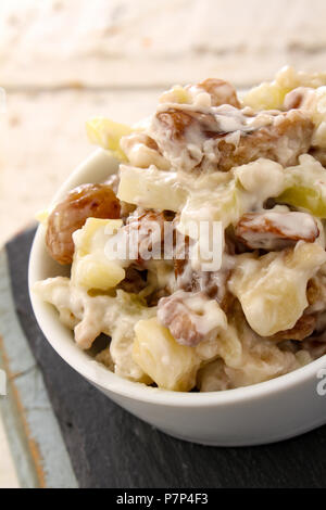 Vorbereitet Waldorfsalat Stockfoto