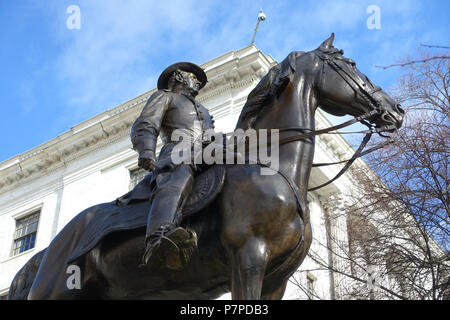 Englisch: General Joseph Hooker von Daniel Chester French - außerhalb der Massachusetts State House, Boston, Massachusetts, USA. 26 Dezember 2014, 12:57:23 169 General Joseph Hooker von Daniel Chester French - Boston, MA - DSC 05465 Stockfoto