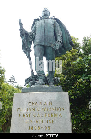 Englisch: Kaplan William D. McKinnon von John MacQuarrie (1871-1944) - Golden Gate Park, San Francisco, Kalifornien, USA. Diese Arbeit wurde 1912 erstellt und im Jahr 1927 installiert. Es ist in der Weil der Künstler vor mehr als 70 Jahren starb. 24 Mai 2015, 18:14:00 88 Kaplan William D. McKinnon von John MacQuarrie - Golden Gate Park, San Francisco, CA - DSC 05383 Stockfoto